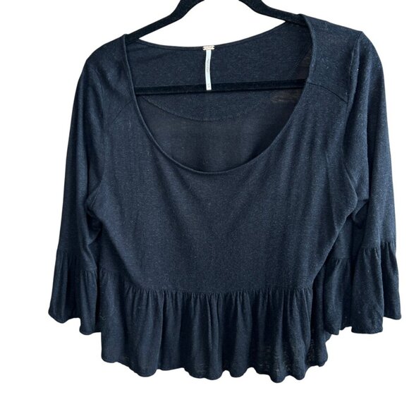 Free People Black Scoop Neck Ruffle Peplum Cropped Sweater Size Small - Picture 2 of 8